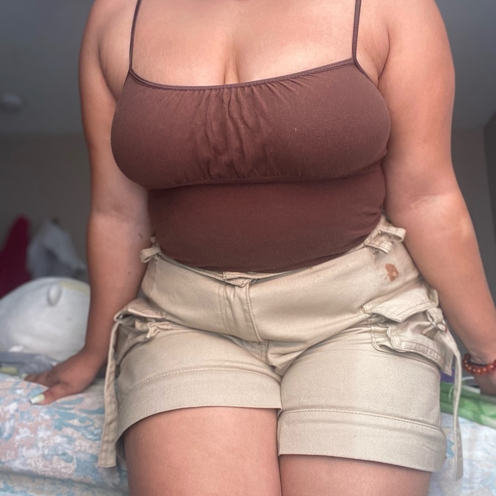 Ruffle Tank top - Picture 2 of 6